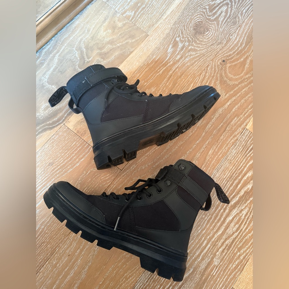 Dr. Martens® Combs Tech utilitarian combat boot black NWOT - Picture 7 of 13